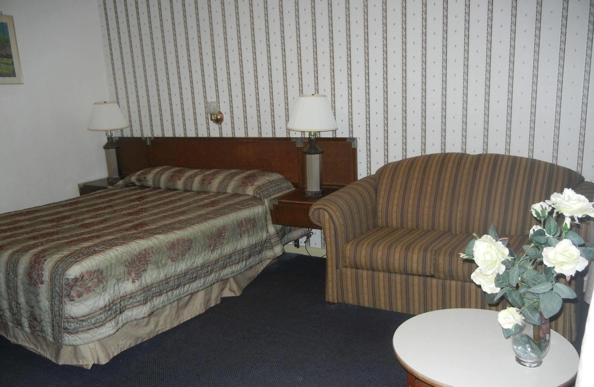 Sherwood Motel Брантфорд Экстерьер фото